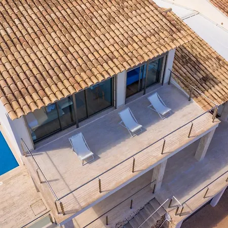 Villa Ullastre *